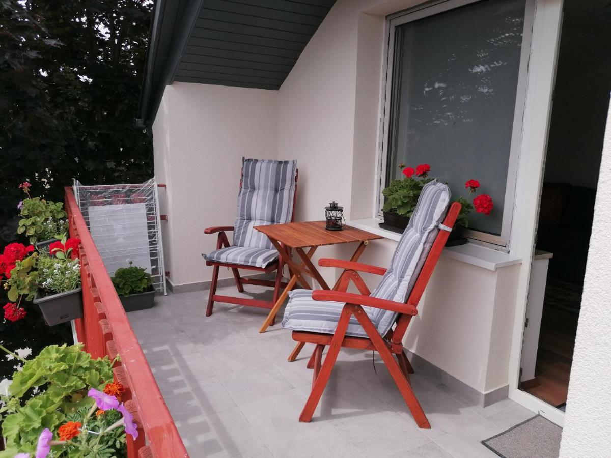 Mimi Vendeghaz Apartamento Siófok Exterior foto